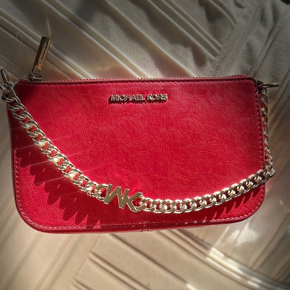 Michael Kors patent leather shoulder bag clutch - Picture 2 of 3